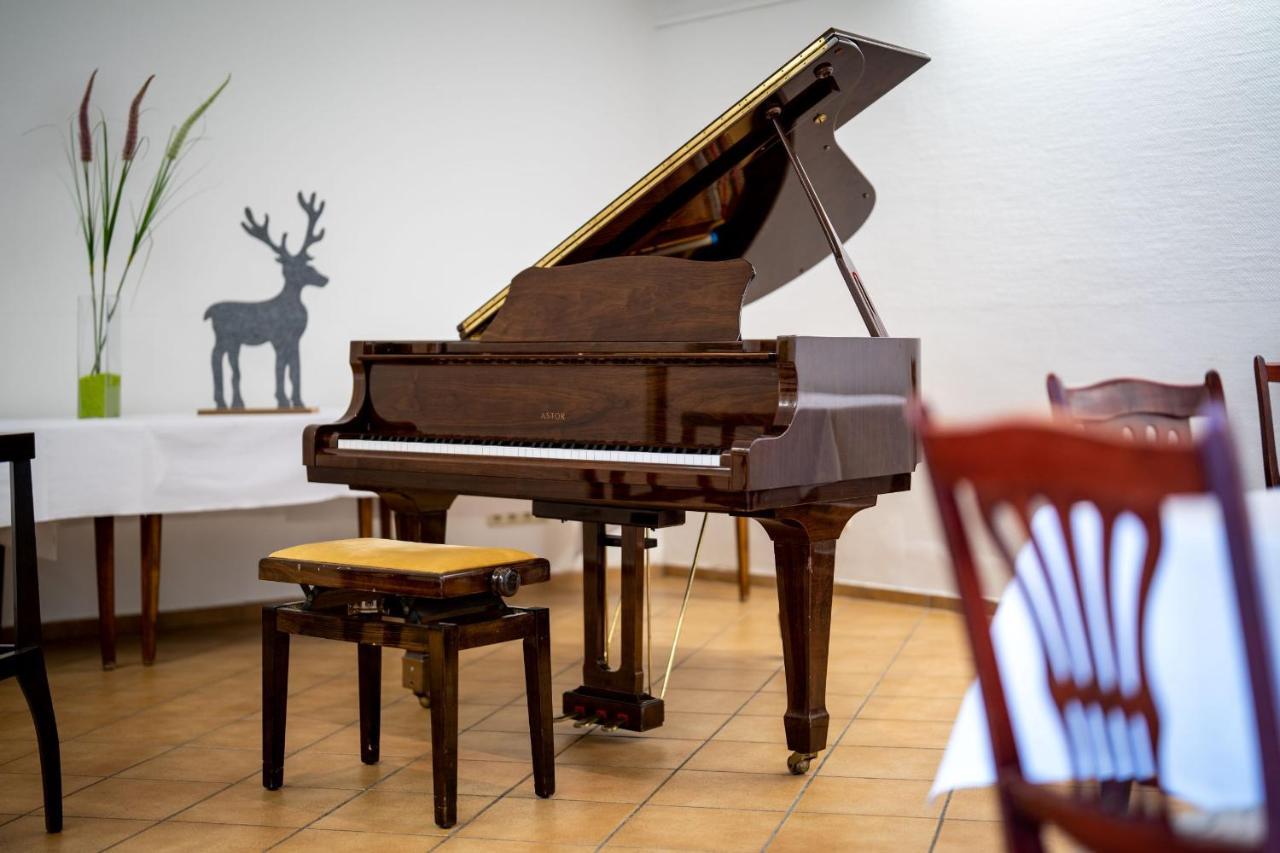 Hotel Reussischer Hof Schmolln  Luaran gambar