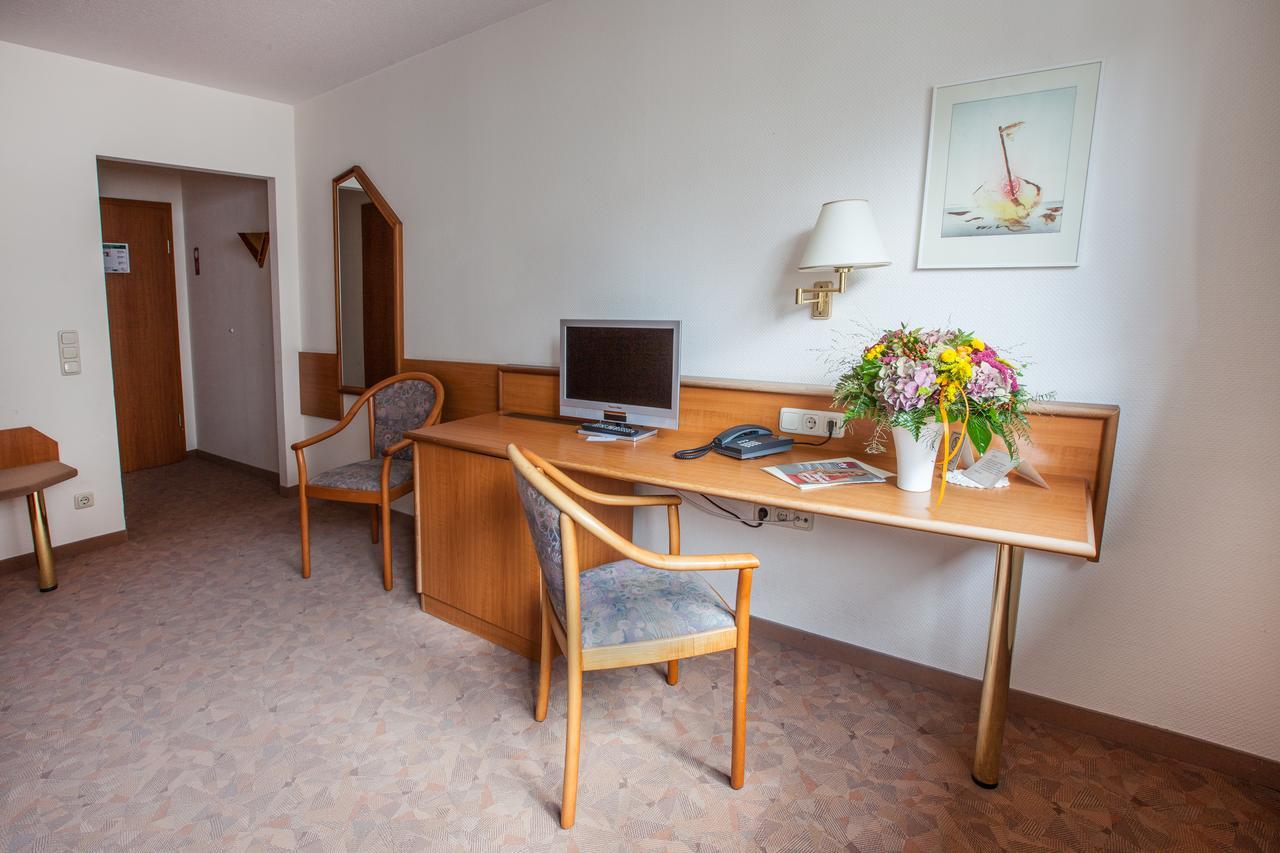 Hotel Reussischer Hof Schmolln  Luaran gambar