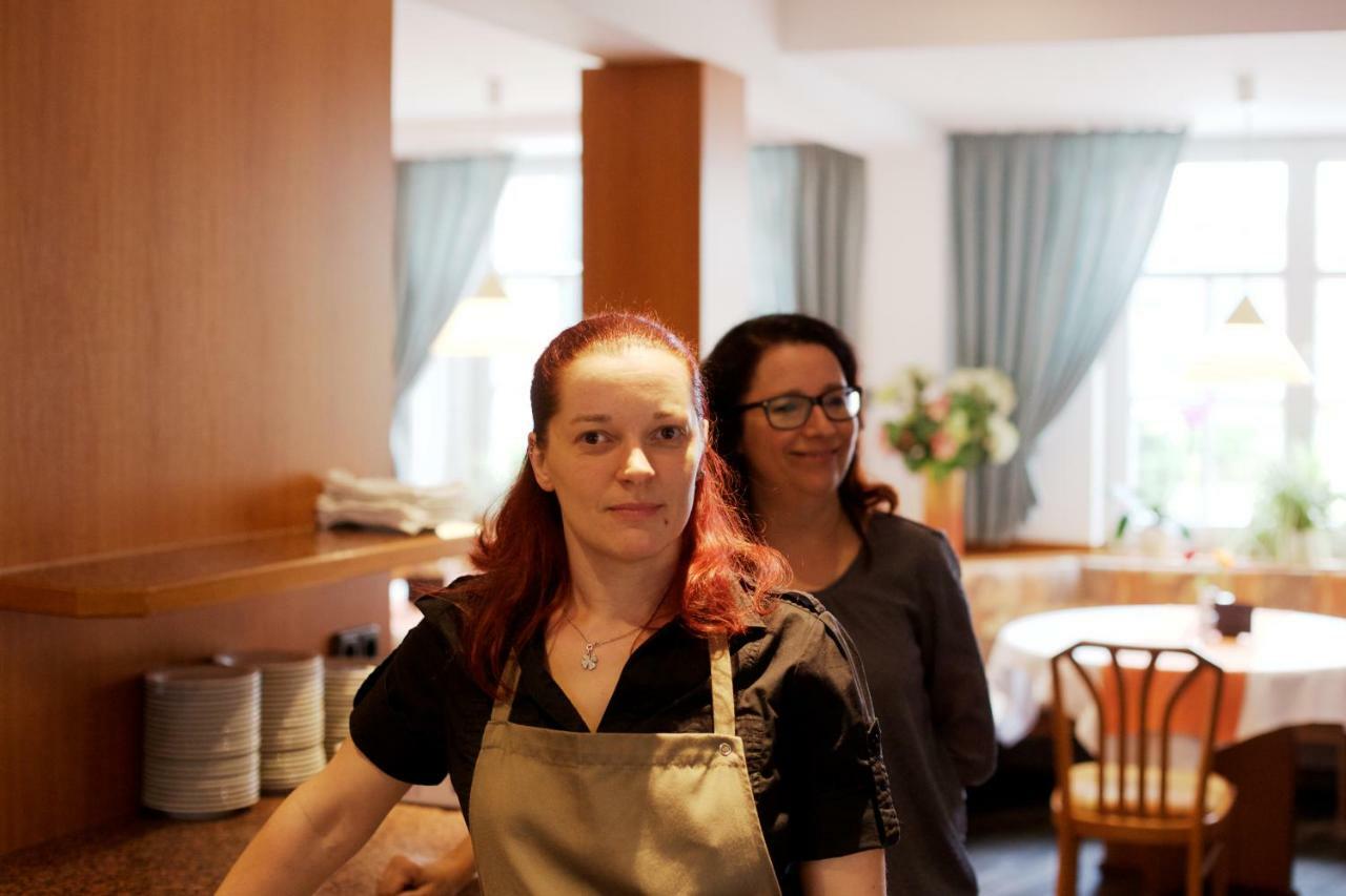 Hotel Reussischer Hof Schmolln  Luaran gambar